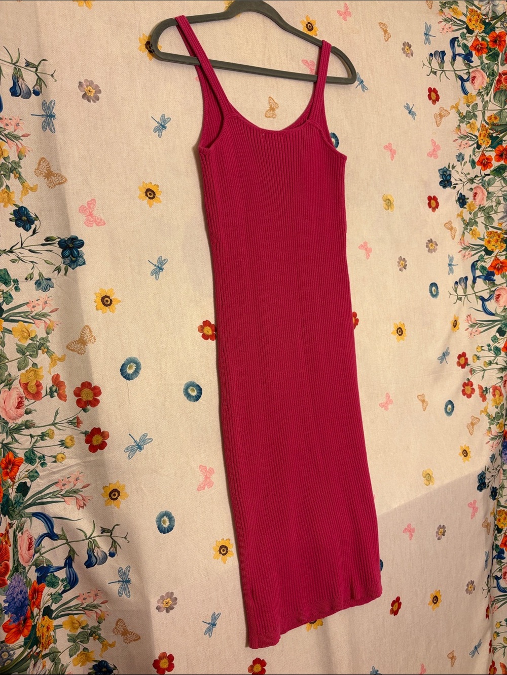Sofia Vergara Sofia Jeans - Bright Pink Ribbed Cable-Knit Midi Dress - Picture 7 of 9